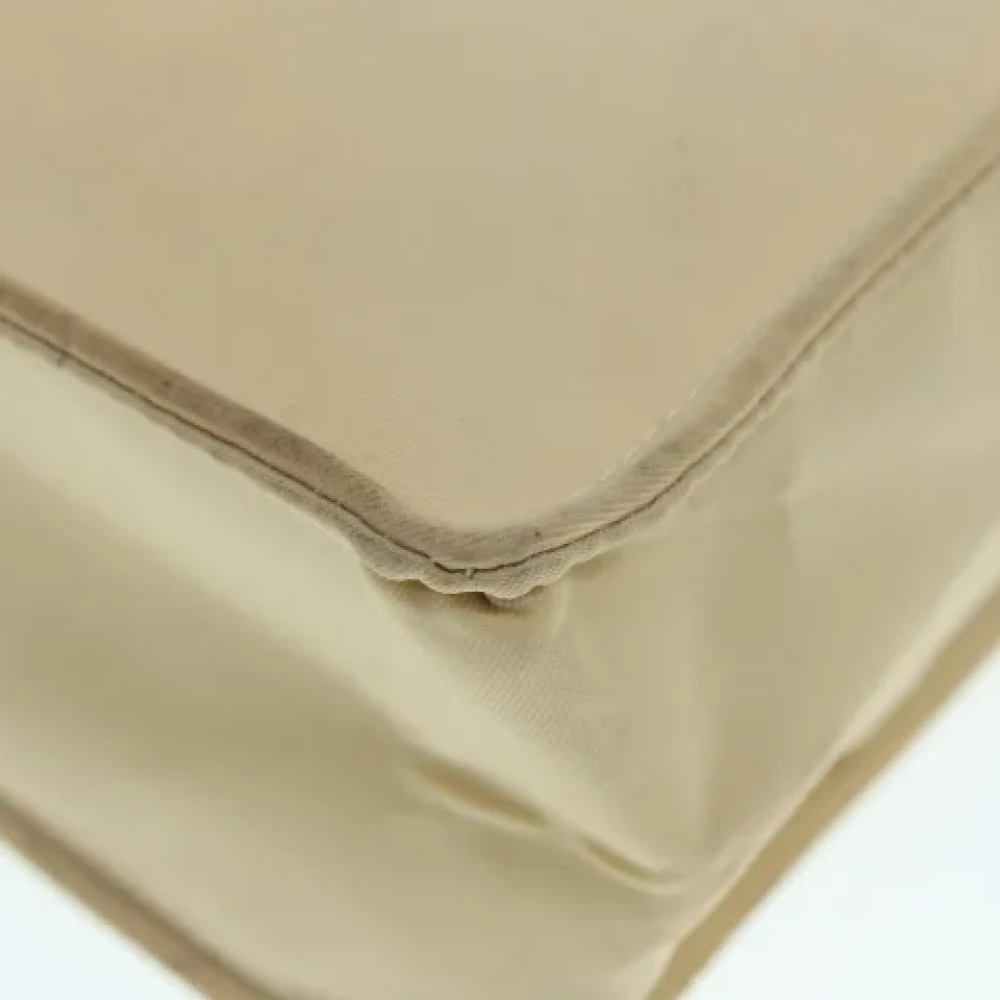 Chanel Vintage Pre-owned Canvas chanel-bags Beige Dames
