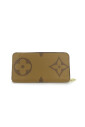 pre-owned-canvas-wallets