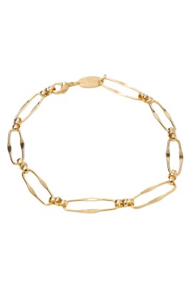 gold-chain-necklace-chic-and-elegant