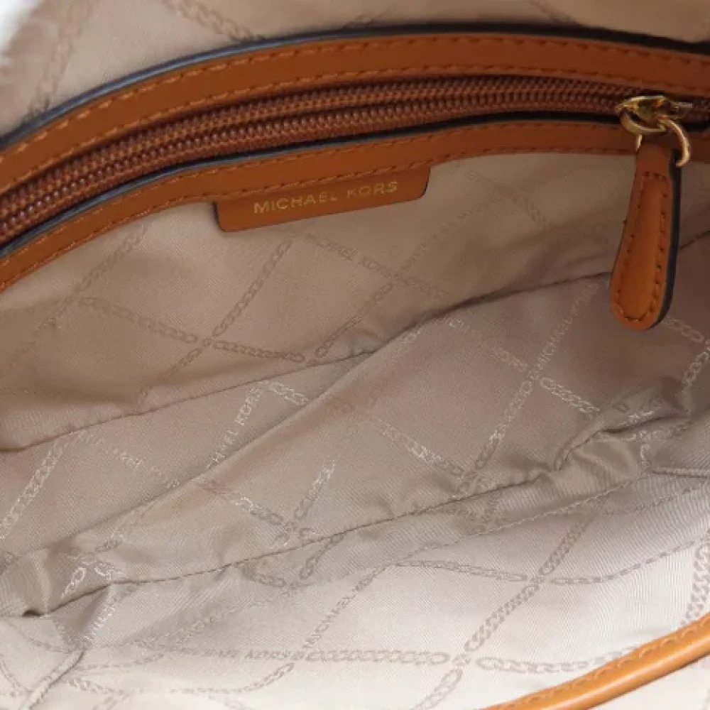 Michael Kors Pre-owned Plastic shoulder-bags White Dames