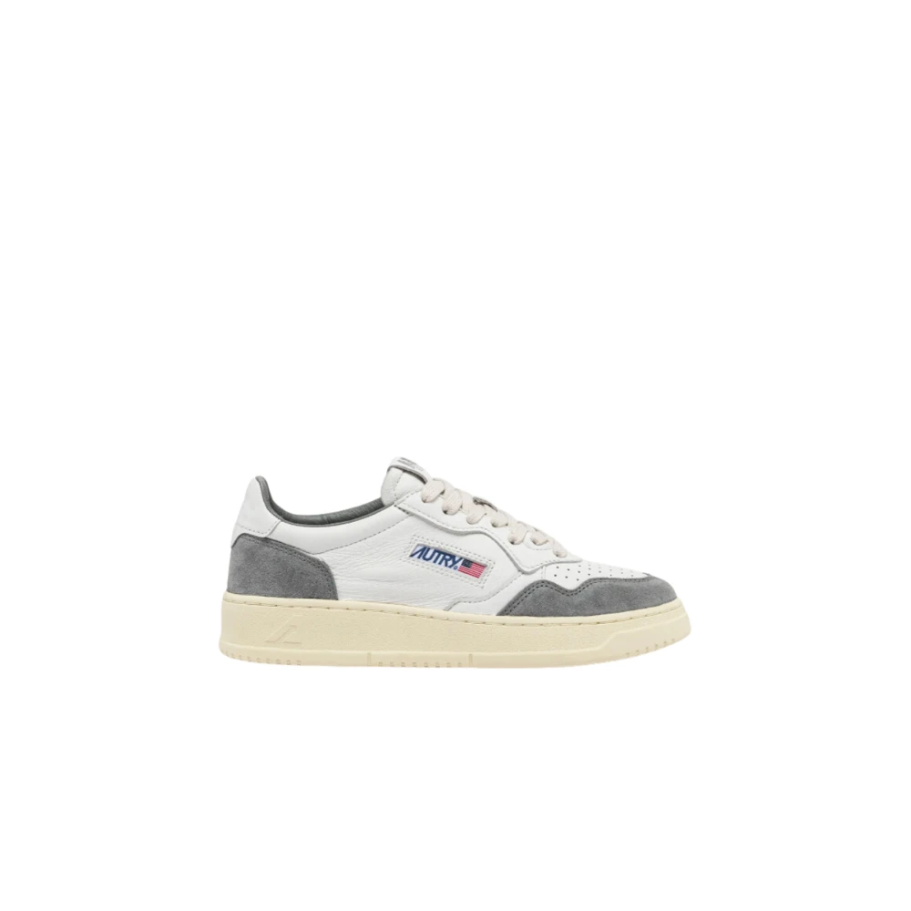 Autry - Shoes > Sneakers - White - Autry - Modalova