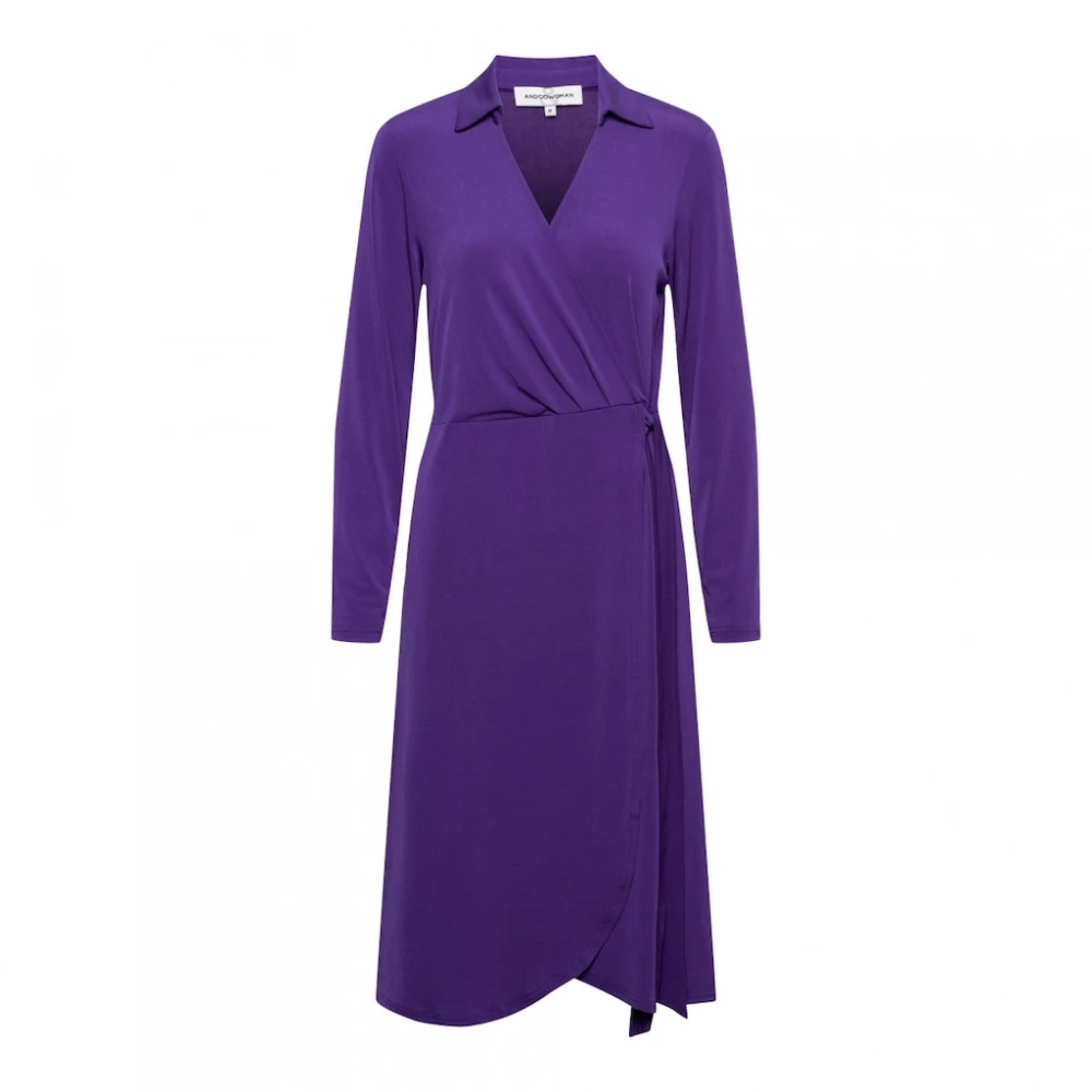 &Co Woman Stijlvolle Midi Jurk voor Moderne Vrouwen Purple Dames