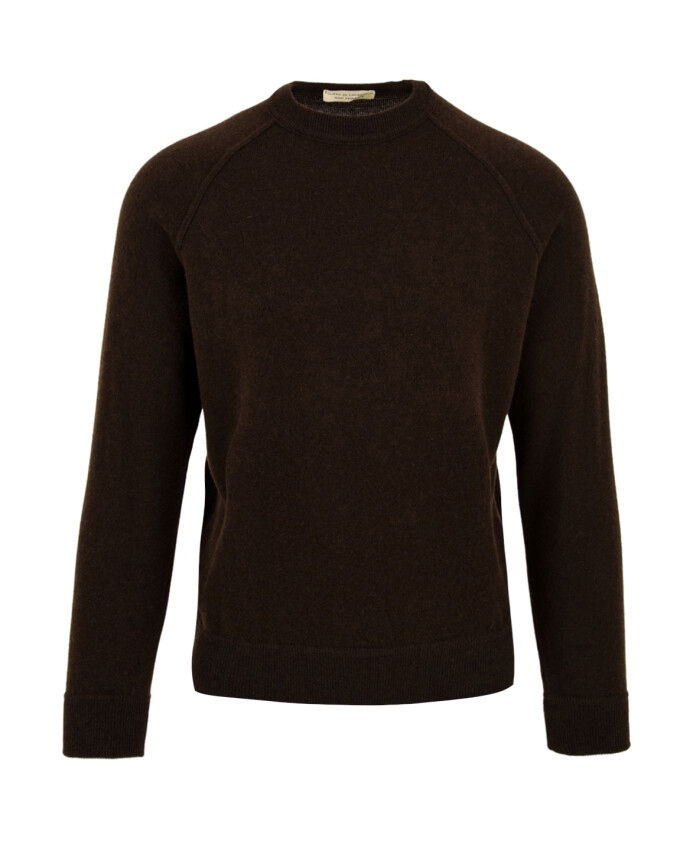 donkerbruine-sweater-model-gc1mlr2a