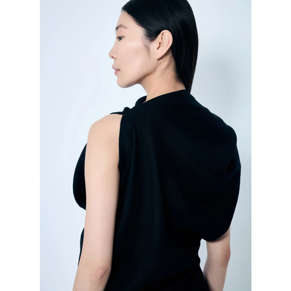 Issey Miyake Wol Gedrapeerde Maxi Jurk Black Dames