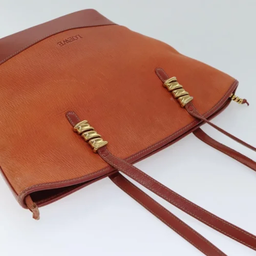 Loewe Pre-owned Leather totes Orange Dames