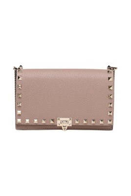 blush-pink-rockstud-shoulder-bag