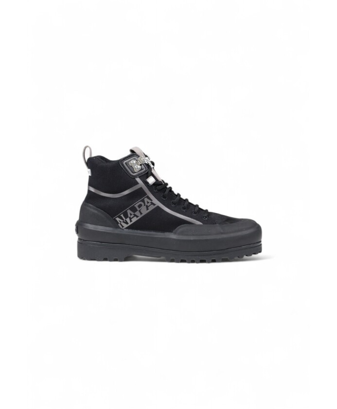 bottines-noires-a-lacets-avec-semelle-en-caoutchouc