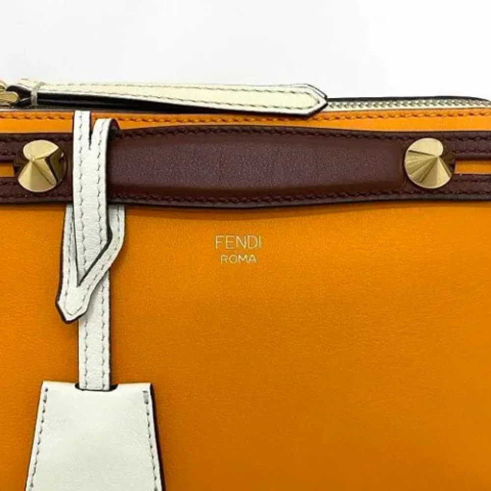 Fendi Vintage Pre-owned Leather shoulder-bags Brown Dames