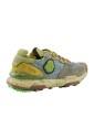 chaussures-en-lin-gris-melancolique