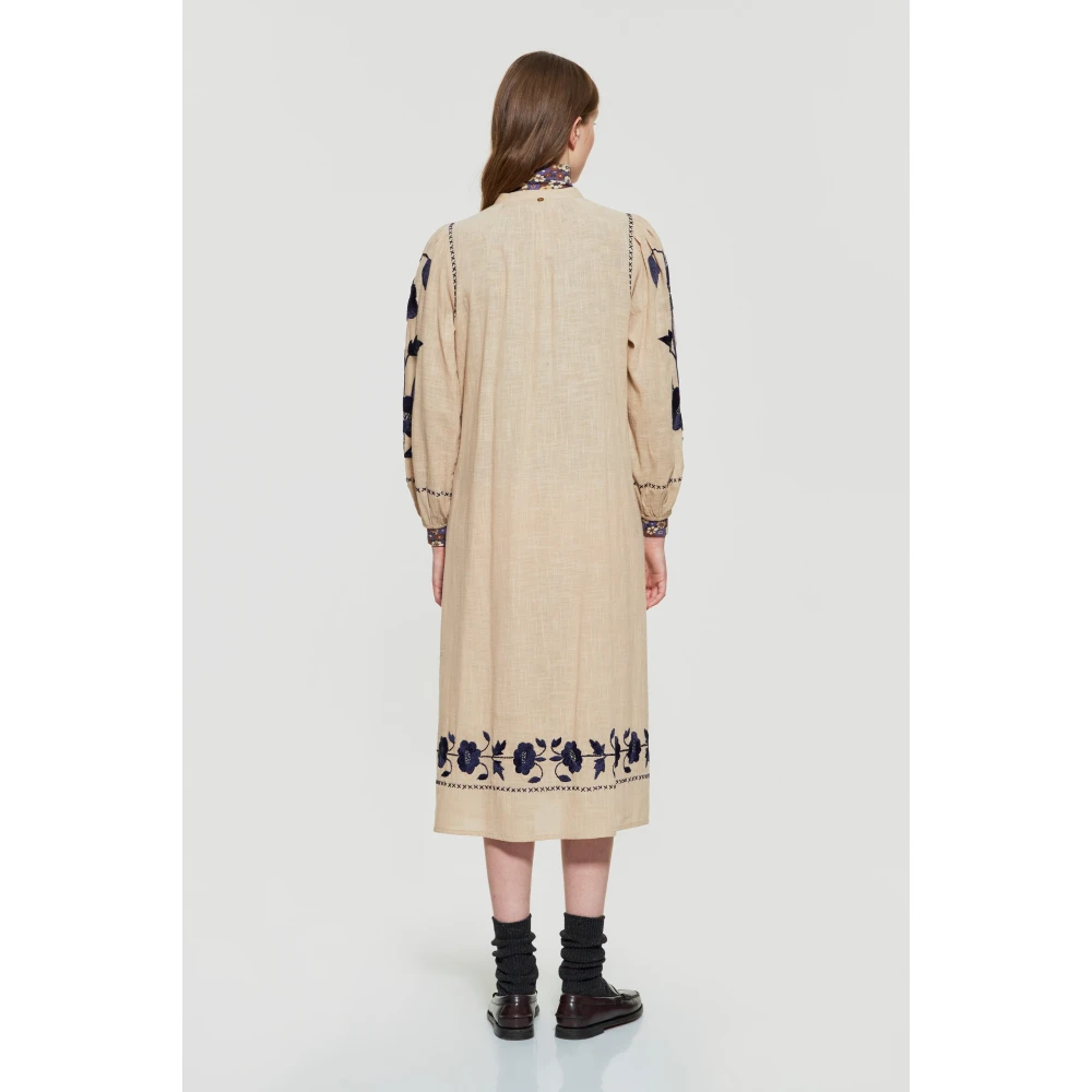 Antik batik Midi Dresses Beige Dames