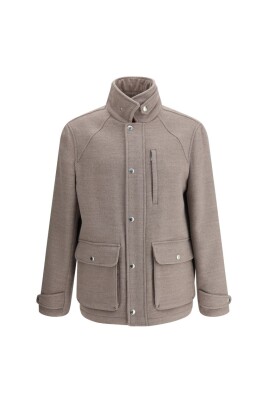 veste-en-laine-avec-col-haut