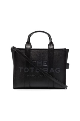 sacs-noirs-pour-des-tenues-elegantes