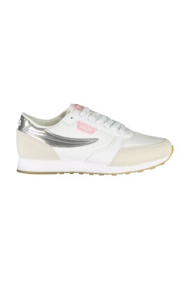 elegant-sports-shoes-with-silver-accents