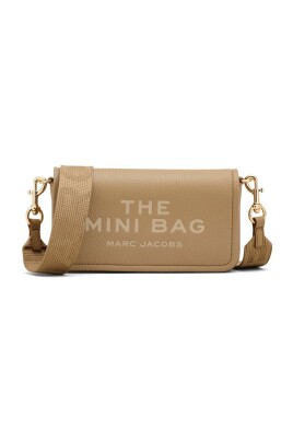 sac-a-bandouliere-marron-elegant-et-fonctionnel