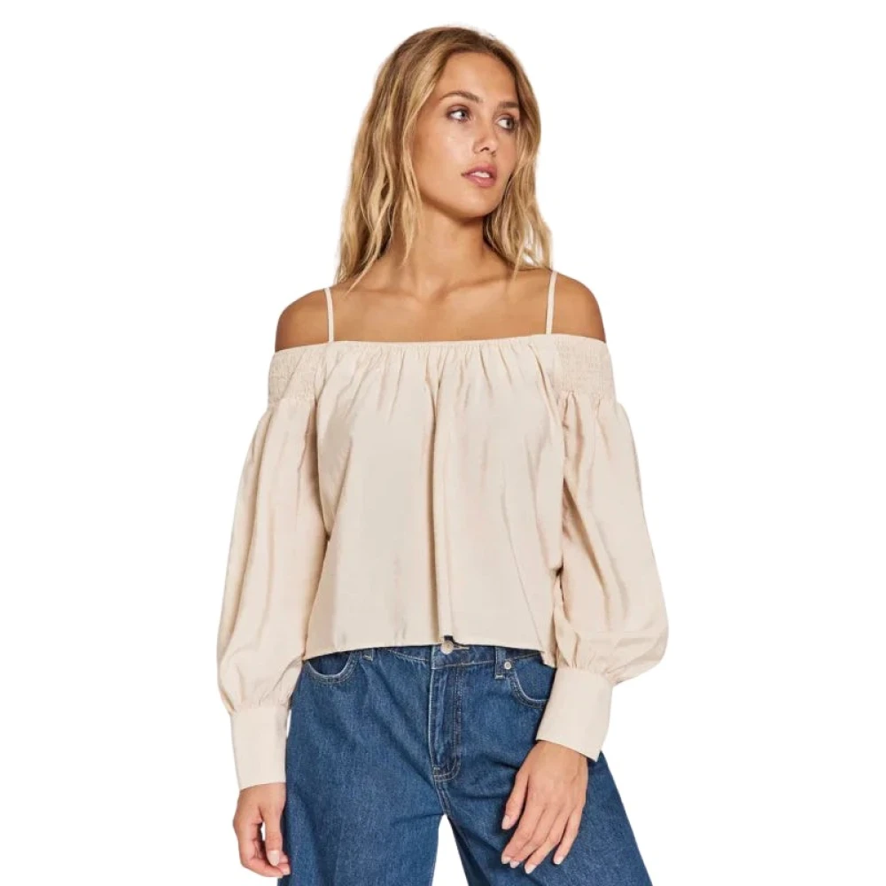 Norr Off Shoulder Top Beige Dames