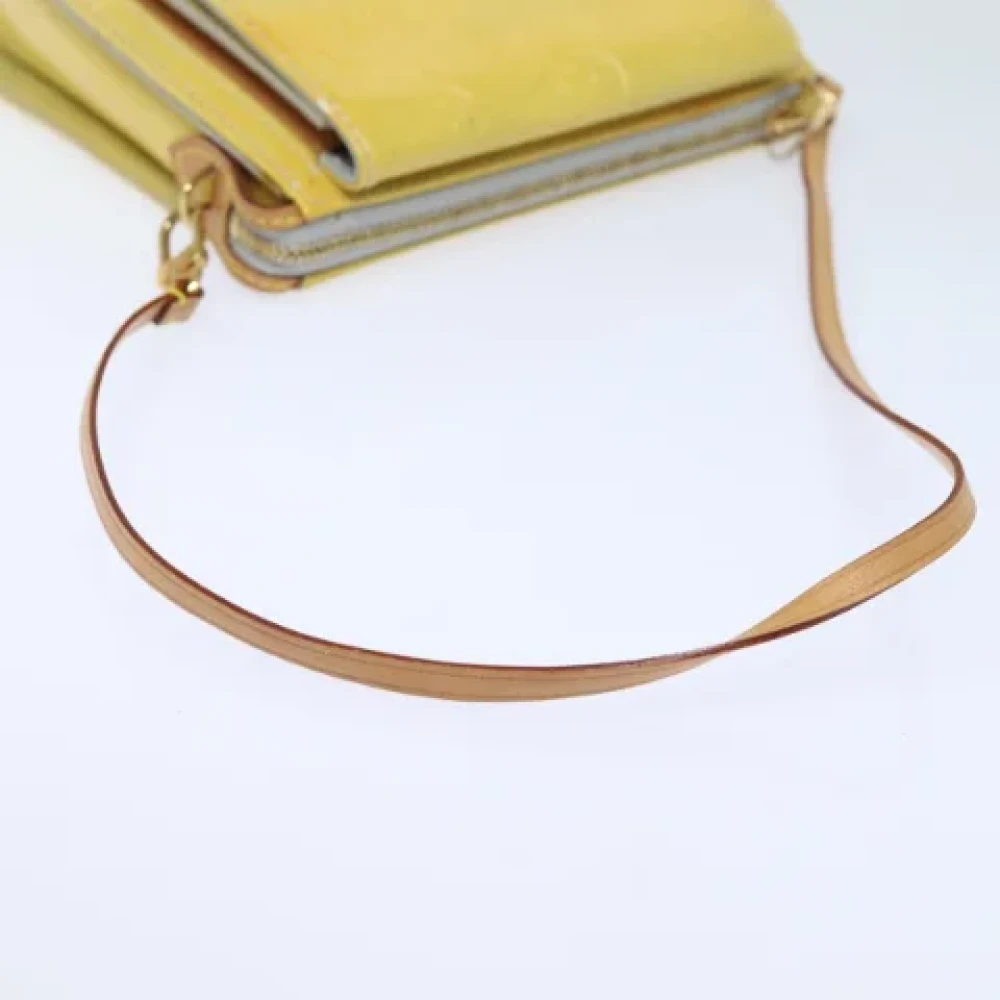 Louis Vuitton Vintage Pre-owned Leather pouches Green Dames