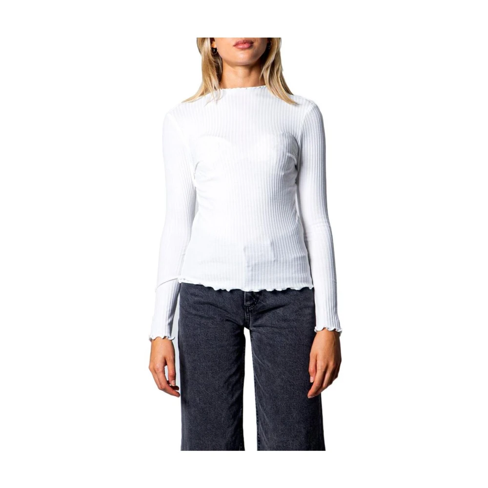 Only Women's White Round-Neck Knitwear, L, Chic Turtleneck Jumper