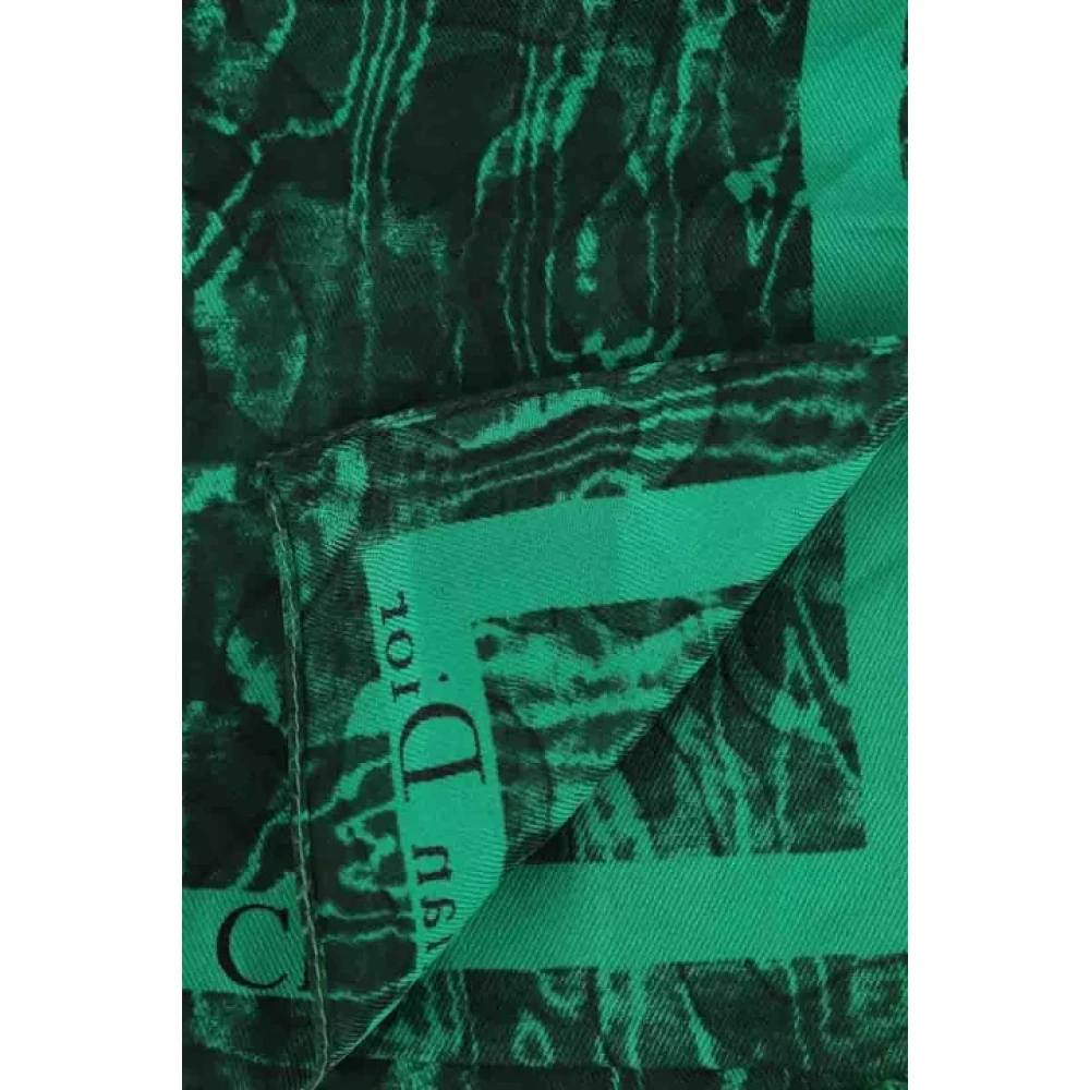 Dior Vintage Pre-owned Silk scarves Green Dames