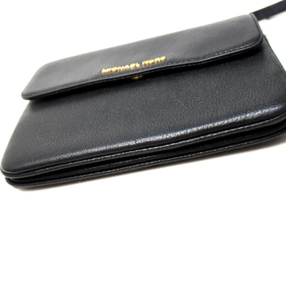 Michael Kors Pre-owned Leather shoulder-bags Black Dames