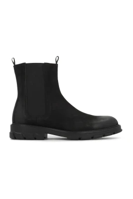 Slip-on mockastövlar.Denna produkt har stor storlek.