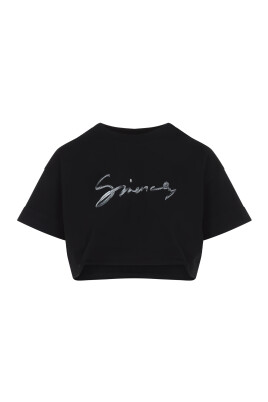 stylish-cropped-tee