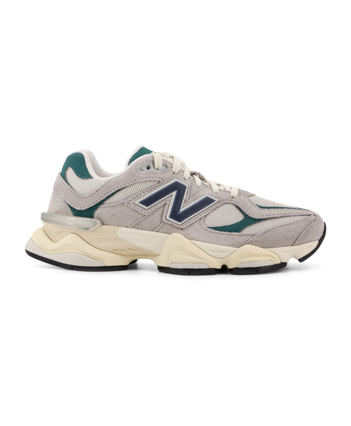 grey-suede-sneakers-rubber-sole