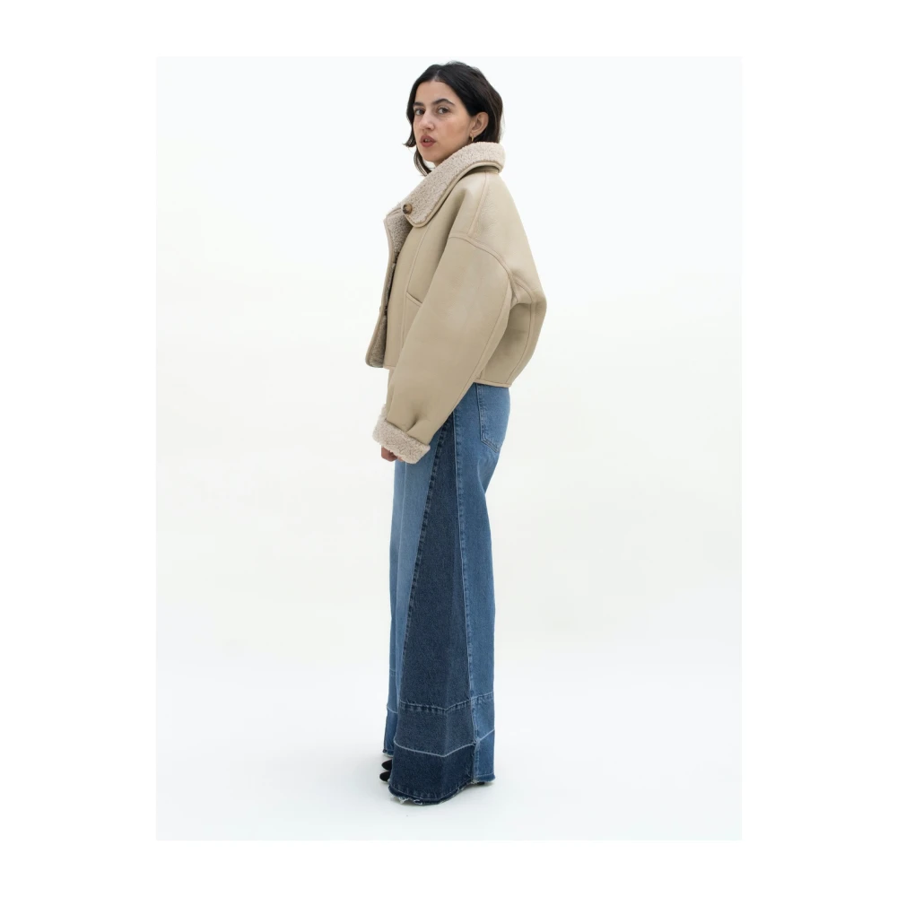 Just Things we Like Aimi Omkeerbare Shearling Jas Beige Dames