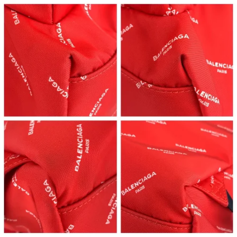 Balenciaga Vintage Pre-owned Canvas backpacks Red Heren