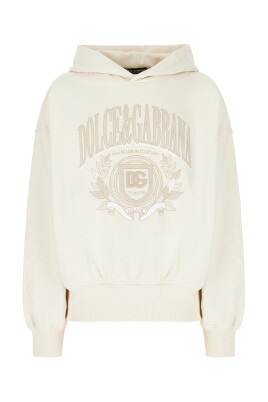 stylish-sweatshirts-for-a-trendy-look