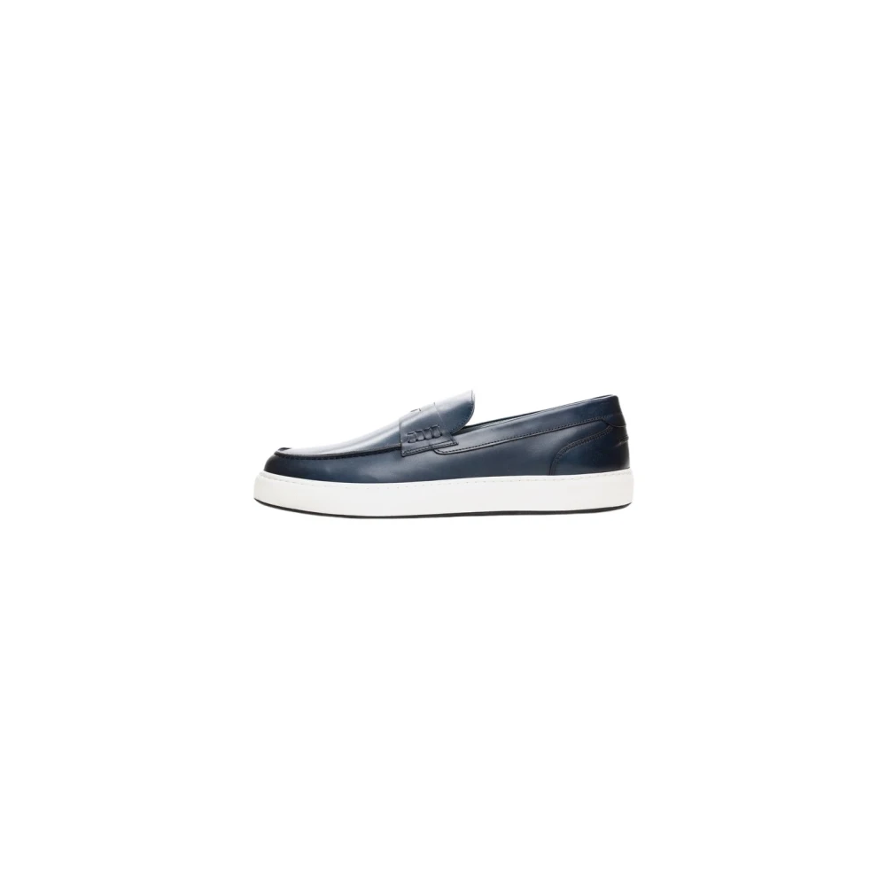 Shoes > Flats > Loafers - - Poche Paris - Modalova