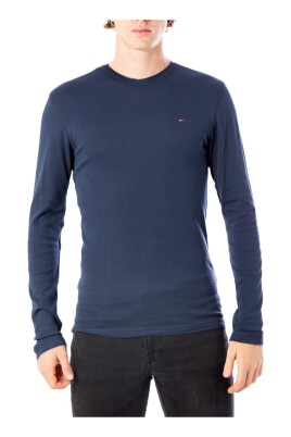 blue-sweatshirt