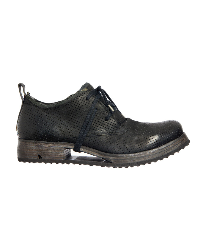 chaussure-en-cuir