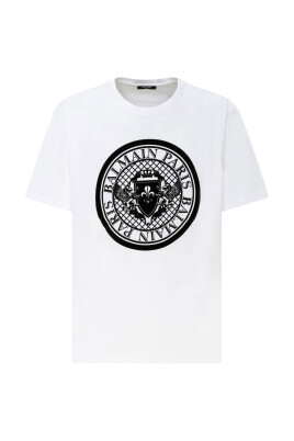 t-shirt-blanc-avec-logo-imprime
