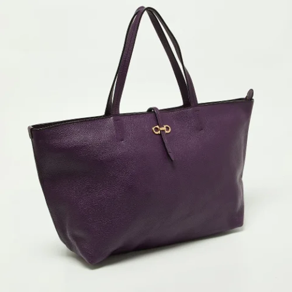 Salvatore Ferragamo Pre-owned Leather totes Purple Dames