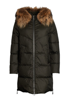 modern-down-jacket-with-feminine-design