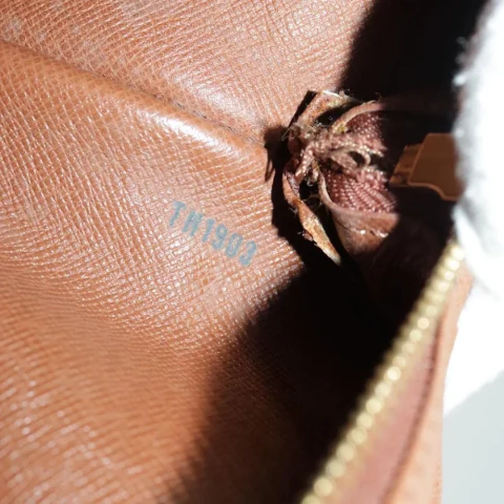 Louis Vuitton Vintage Pre-owned Canvas handbags Brown Dames