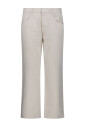 ecru-jeans-for-stylish-outfits