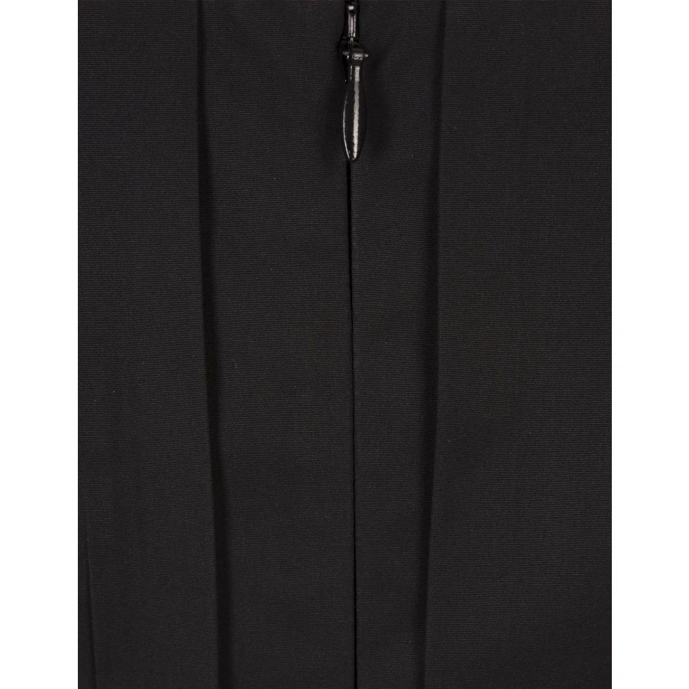 alexander mcqueen Zwarte Minijurk met Vierkante Halslijn Black Dames