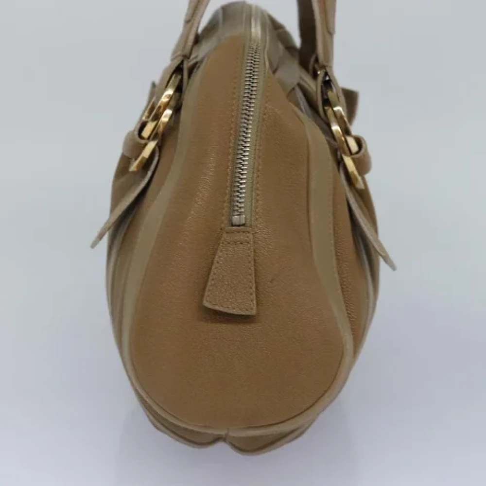 Bvlgari Vintage Pre-owned Leather handbags Beige Dames