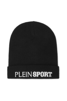 black-hats-and-beanies-for-sport