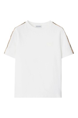cedre-blanc-modele-elegant