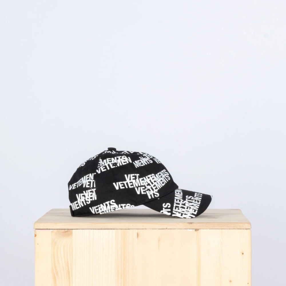 Vetements Zwarte Katoenen Baseballpet met Wit Logo Black Dames