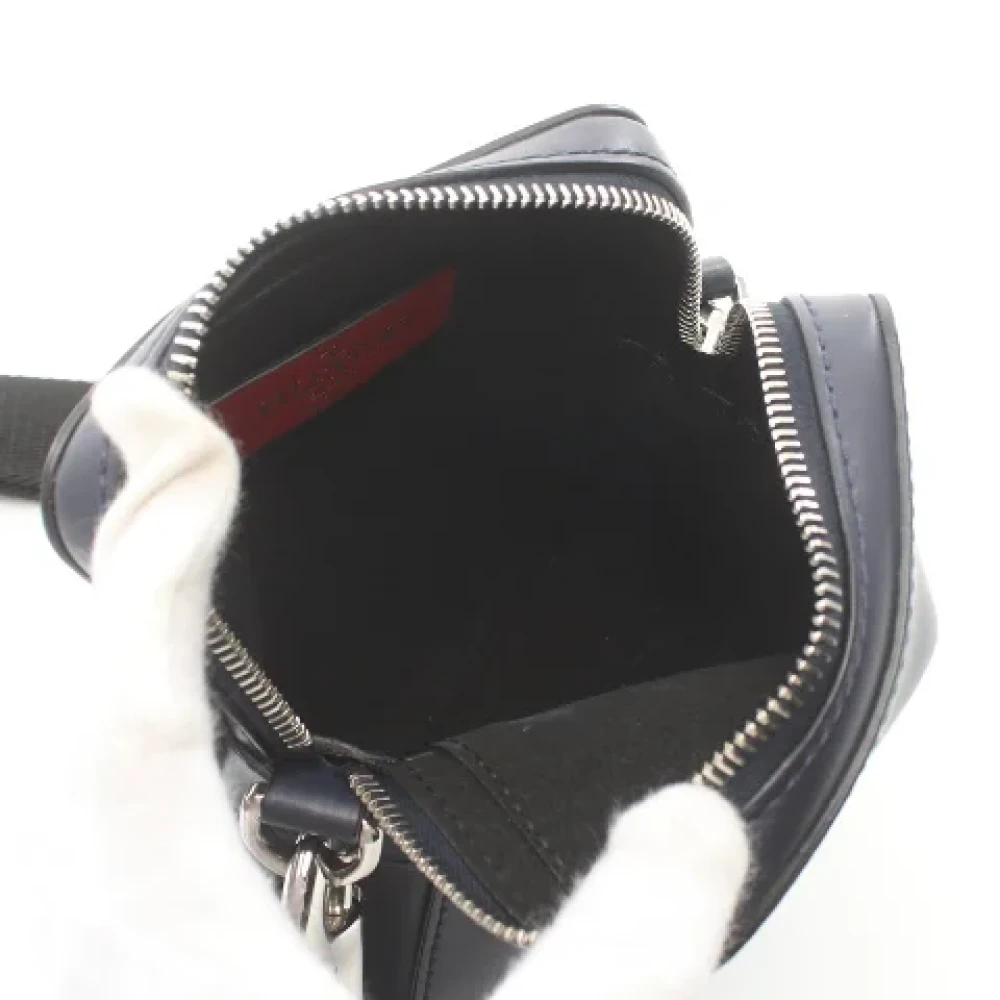 Valentino Vintage Pre-owned Leather shoulder-bags Blue Heren