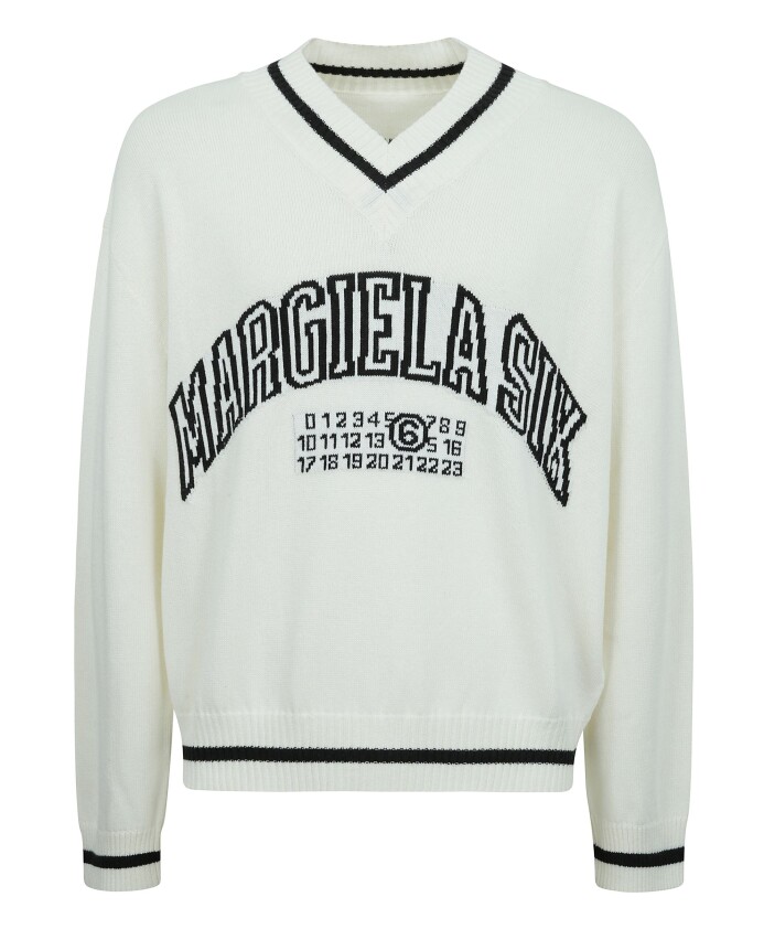 pull-oversize-a-encolure-pointue