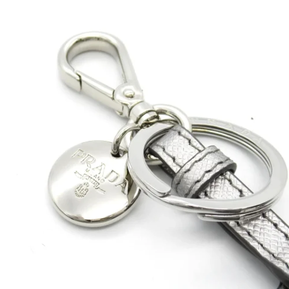 Prada Vintage Pre-owned Leather key-holders Gray Dames