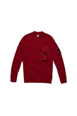 red-lambswool-crew-neck-knitwear