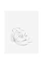 sandales-blanches-en-cuir-avec-plateforme