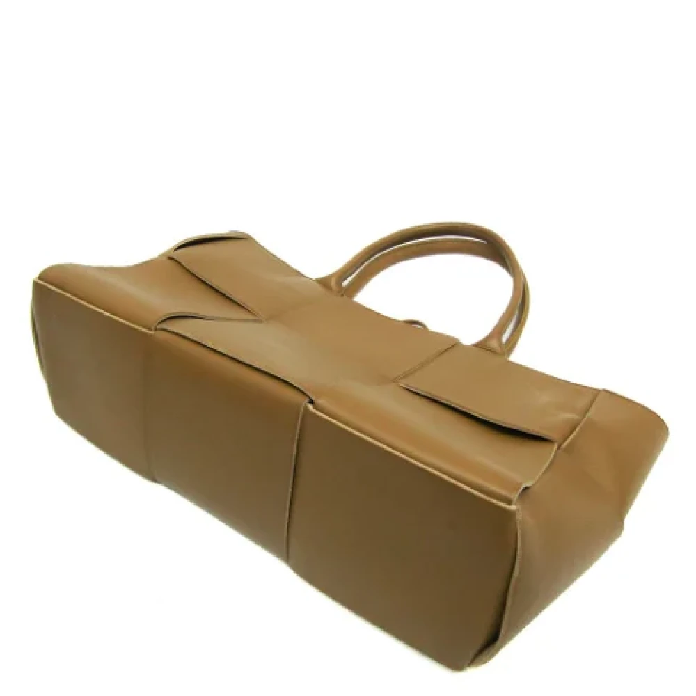 Bottega Veneta Vintage Pre-owned Leather handbags Beige Dames