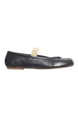 nude-leather-ballerina-shoes