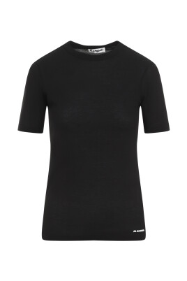black-t-shirt-for-women